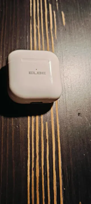 Auriculares inalámbricos ELBE blancos