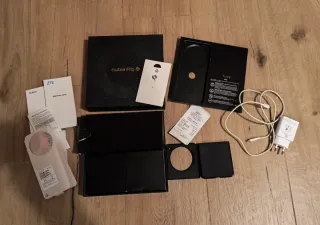 Nubia Flip 5G 8GB RAM 256GB ROM Black