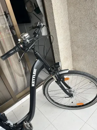 Bicicleta Eléctrica Kettler Negra