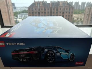 LEGO Technic Bugatti Chiron 42083