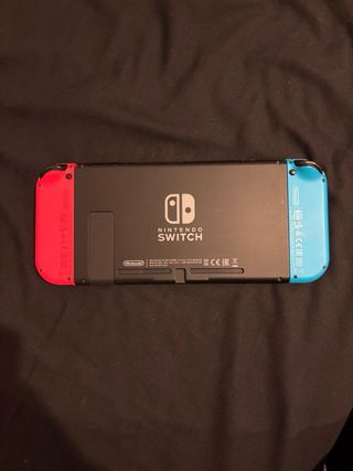 Nintendo Switch Console e Joy-Con