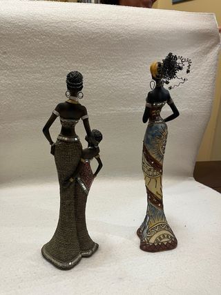 Statue donne africane