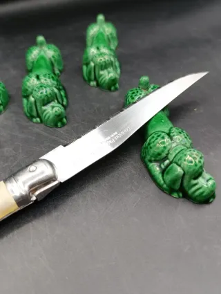 Set de Reposacubiertos de cerámica verde