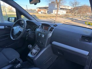 Opel Zafira 2005