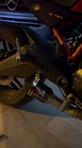 Cola de escape Ducati Monster 797 Scrambler Icon
