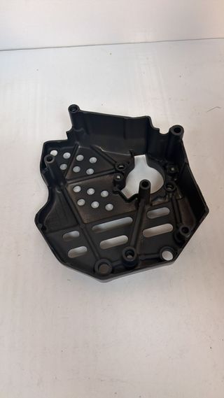 Tapa para Suzuki, GSX F 600. Ref 11361-27A02-000