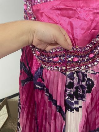 Vestido de fiesta rosa y morado