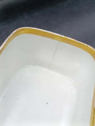 Caja joyero Limoges dorada y blanca