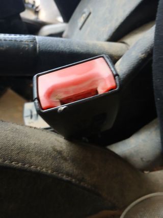 ENGANCHE CINTURON DELANTERO IZQUIERDO VOLKSWAGEN GOLF VI (5K1)(10.2008)