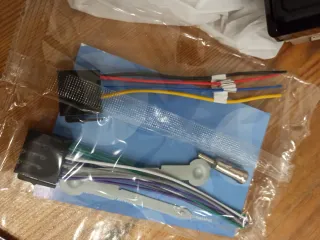 Autoradio R-2420 MP3 USB TF