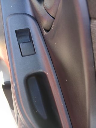 MANDO ELEVALUNAS TRASERO DERECHO TOYOTA YARIS (XP21)