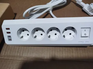 Regleta 220V con 4 enchufes y 2 USB Tipo C