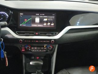 Kia Niro 1.6 GDi HEV 104kW (141CV) Drive