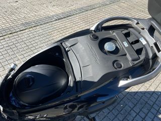 Honda SH 125CC con ABS Scooter Negra Automática!!!