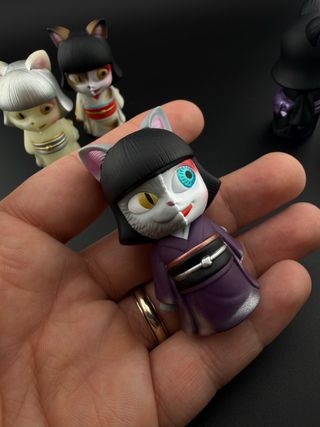 Colección VAG Hikari toys Nekomata Sofubi