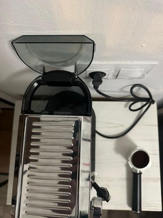 Cafetera DeLonghi Dedica Style Blanca