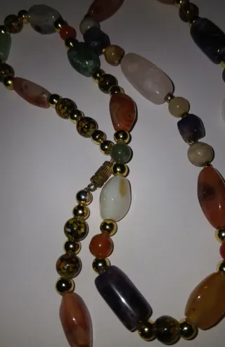 COLLAR PIEDRAS SEMIPRECIOSAS AÑOS 50