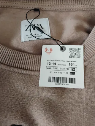 Sudadera Zara T13/14 con etiqueta