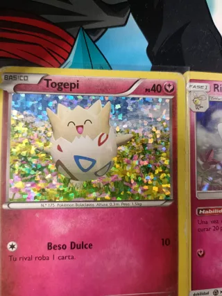 Pack entero 15€ Cartas Pokémon varias