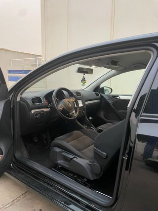 Volkswagen Golf VI 1.4