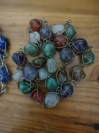 Dos collares piedras naturales