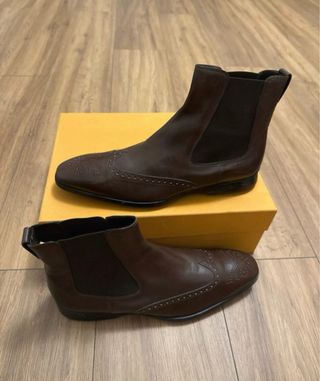Tod's brand men's boots