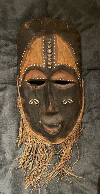 Máscara tribal,africana Senegal,mas100 años,a mano