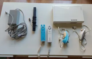 Consola Nintendo Wii U + Accesorios