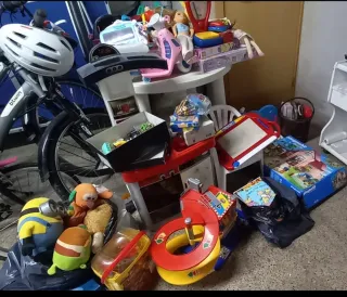 Lote de juguetes varios