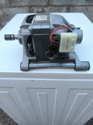 Motor Universal Lavadora C.E.SET MCA 38/64