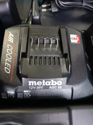 Taladro Percutor y Atornillador impacto Metabo