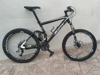 Bicicleta Scott Montaña Full Suspension