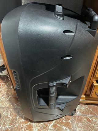 Caja Acústica Lexsen TRO15C-BAT