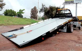 Quieres mover tu coche contactanos