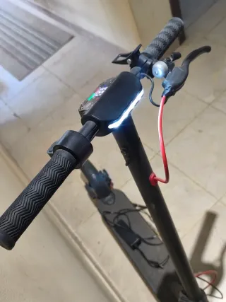 Patinete eléctrico y cargador No envio