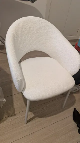 Silla blanca NUEVA