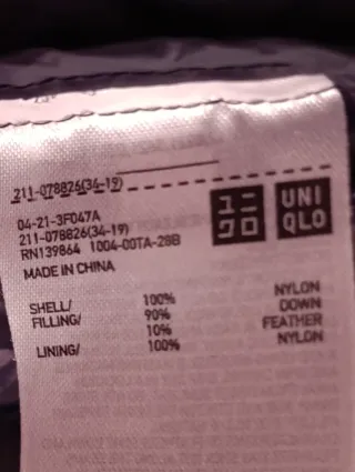 Anorak Uniqlo ligero plumón Sra.