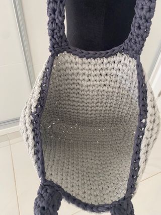 Bolso grande, gris claro y oscuro, hecho a mano,