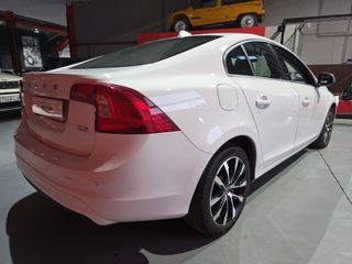 Volvo S60 2.0 D2 Momentum