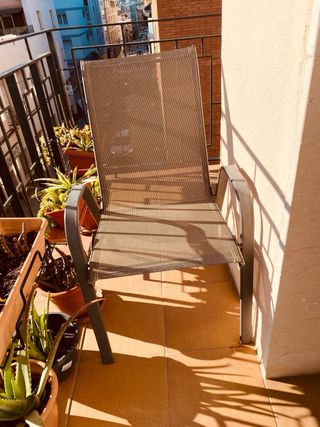 Mesa y 2 sillas de terraza Ancho 51 ..alto67