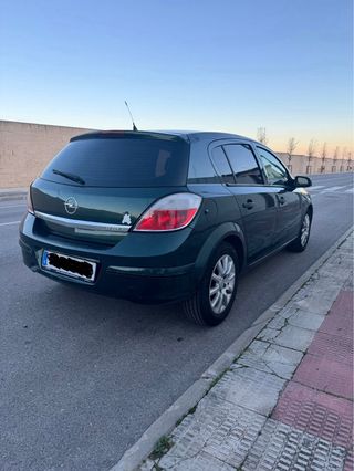 Opel Astra 2006
