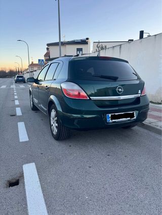 Opel Astra 2006