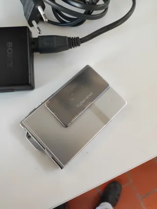 Cámara Digital Sony 5.1 MP