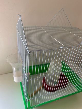 Jaula con bandeja extraíble