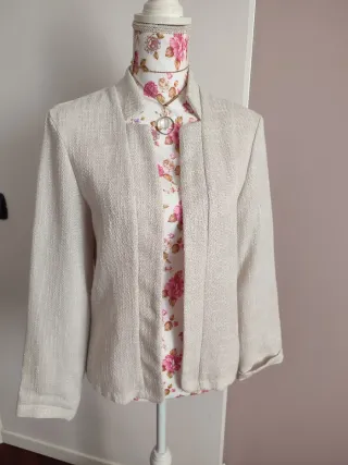 Blazer beige panna elegante sportivo