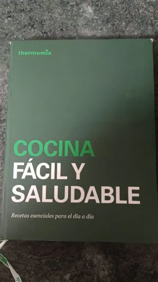 Thermomix TM5 muy cuidada + todos los accesorios