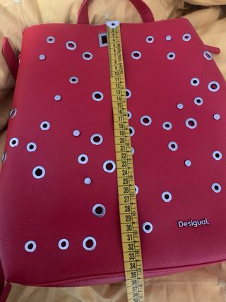 Mochila Desigual Roja con Tachuelas