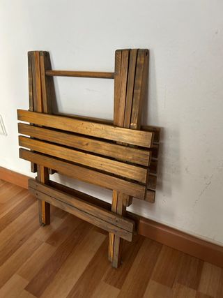 Mesa plegable de madera