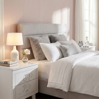 Coppia Comodini Moderni 2 Cassetti Bianco 51 cm