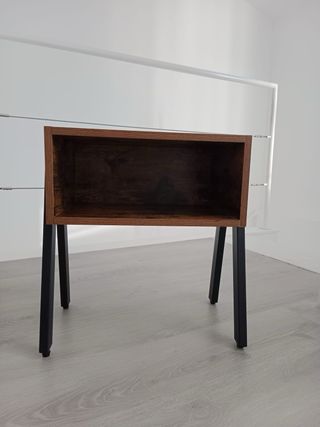 Mesitas de noche madera y metal